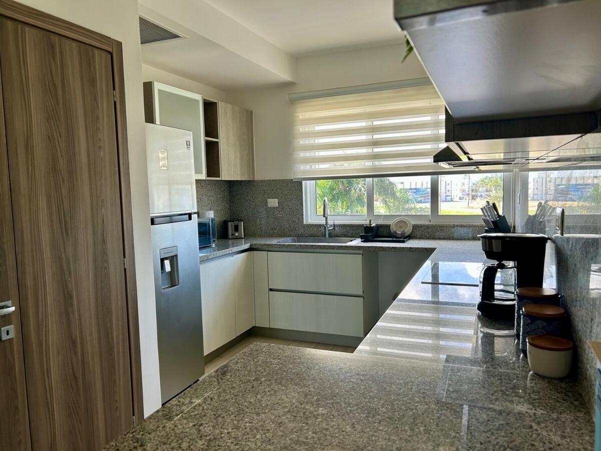 New Modern 2bdr In Cocotal Golf Apartamento *