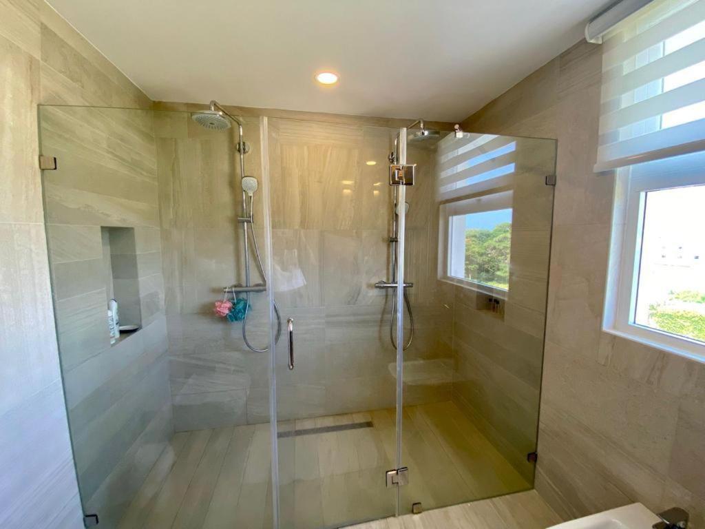 New Modern 2bdr In Cocotal Golf Apartamento Punta Cana