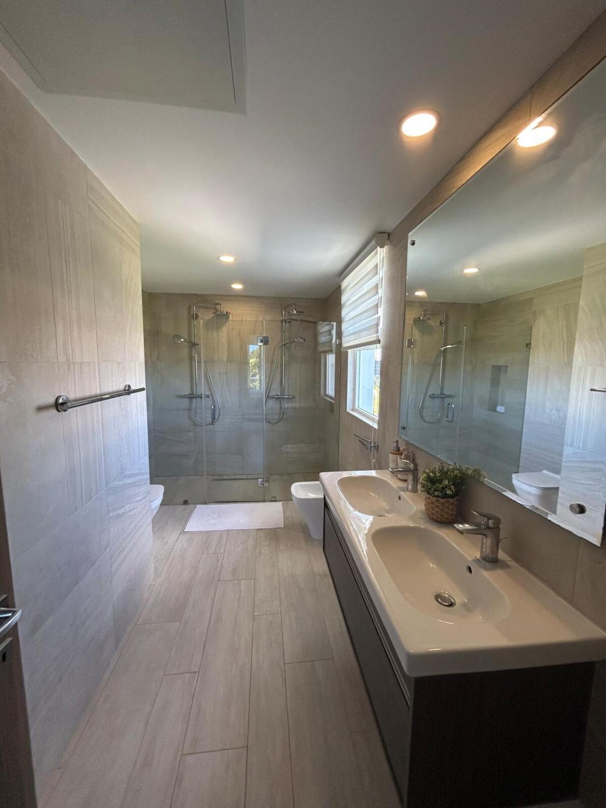 New Modern 2bdr In Cocotal Golf Apartamento
