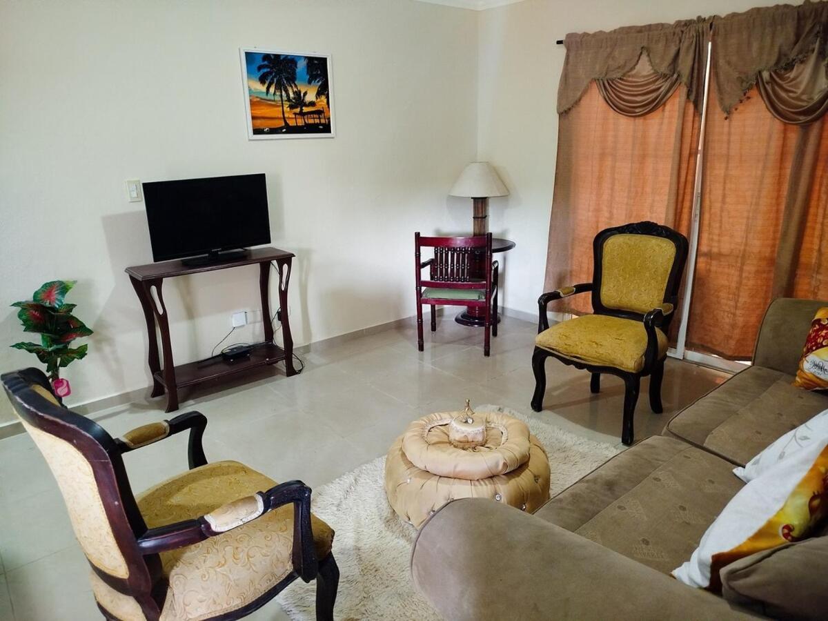 Nickerly & Jhova Share Apartamento Punta Cana