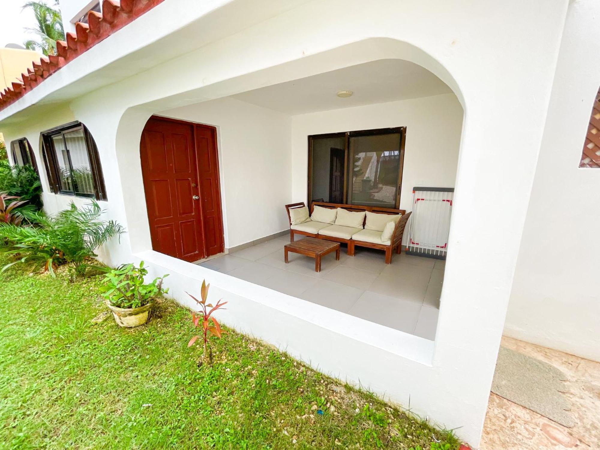 Hotel & Long Term Vacation Bavaro Club &