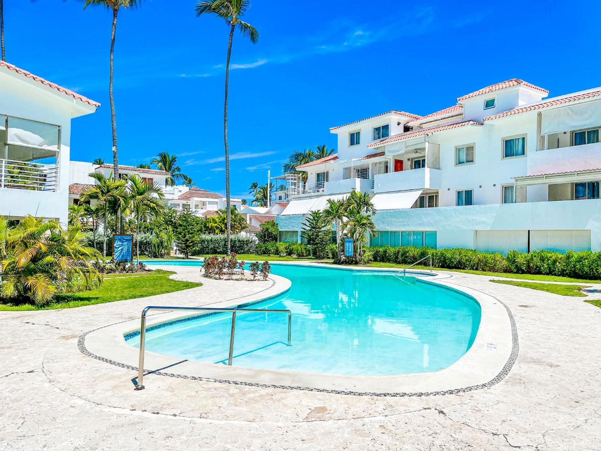 & Long Term Vacation Bavaro Club &