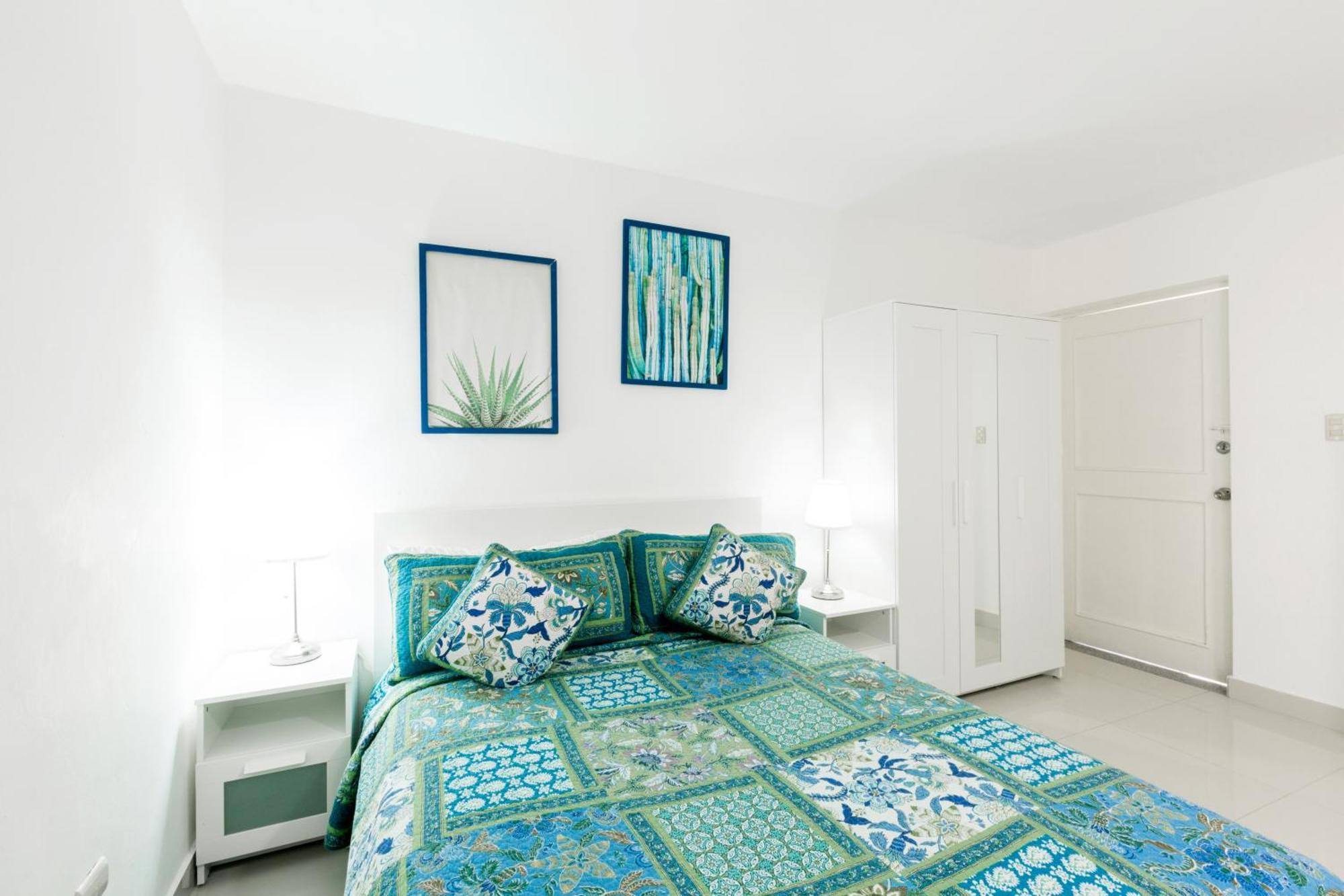 Apartahotel Sunny Deluxe Playa Corales - Wifi, Beach, Pool 5*