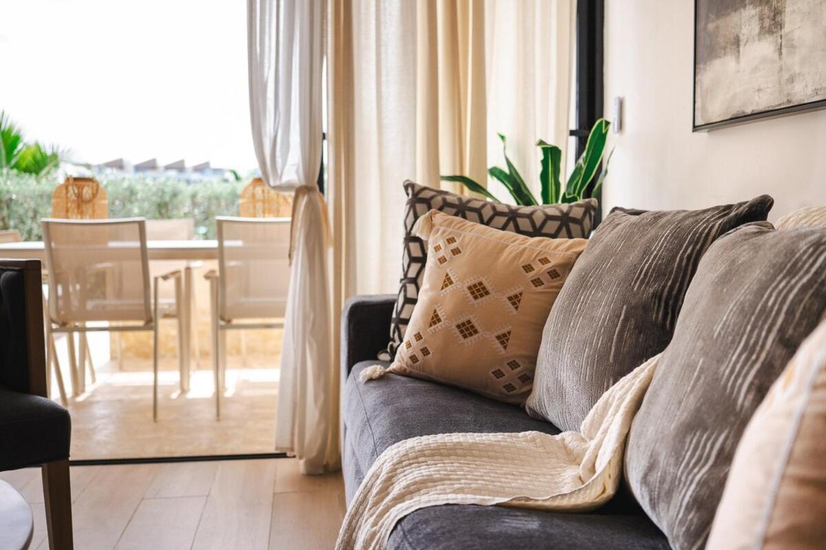 Apartamento Beachfront With Hot Tub *