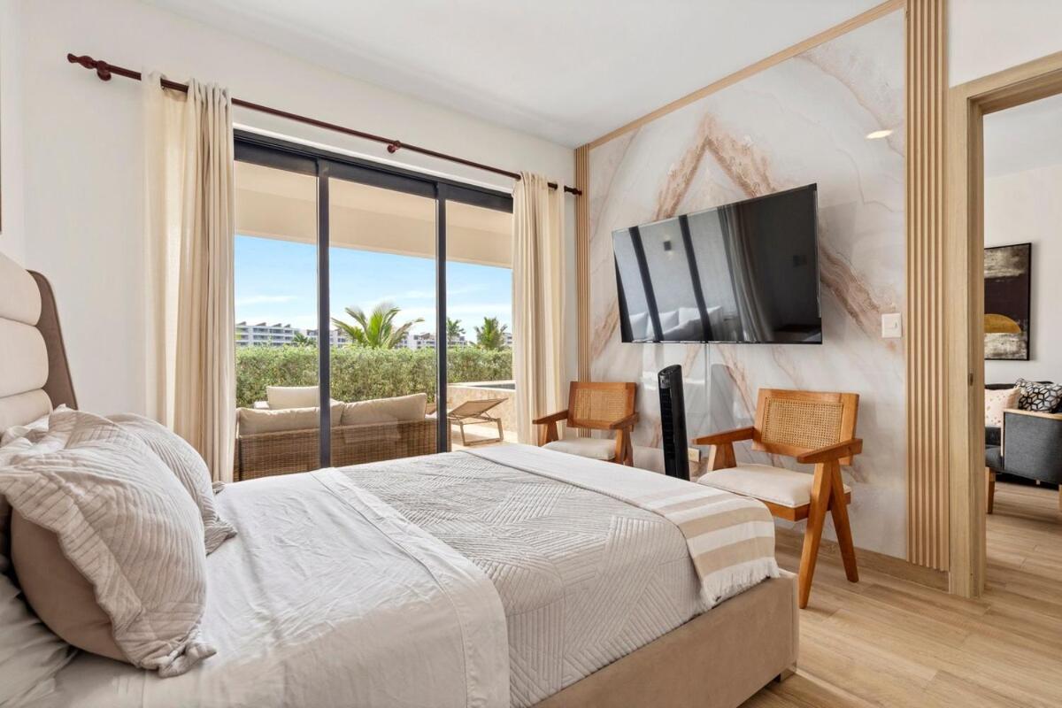 Apartamento Beachfront With Hot Tub
