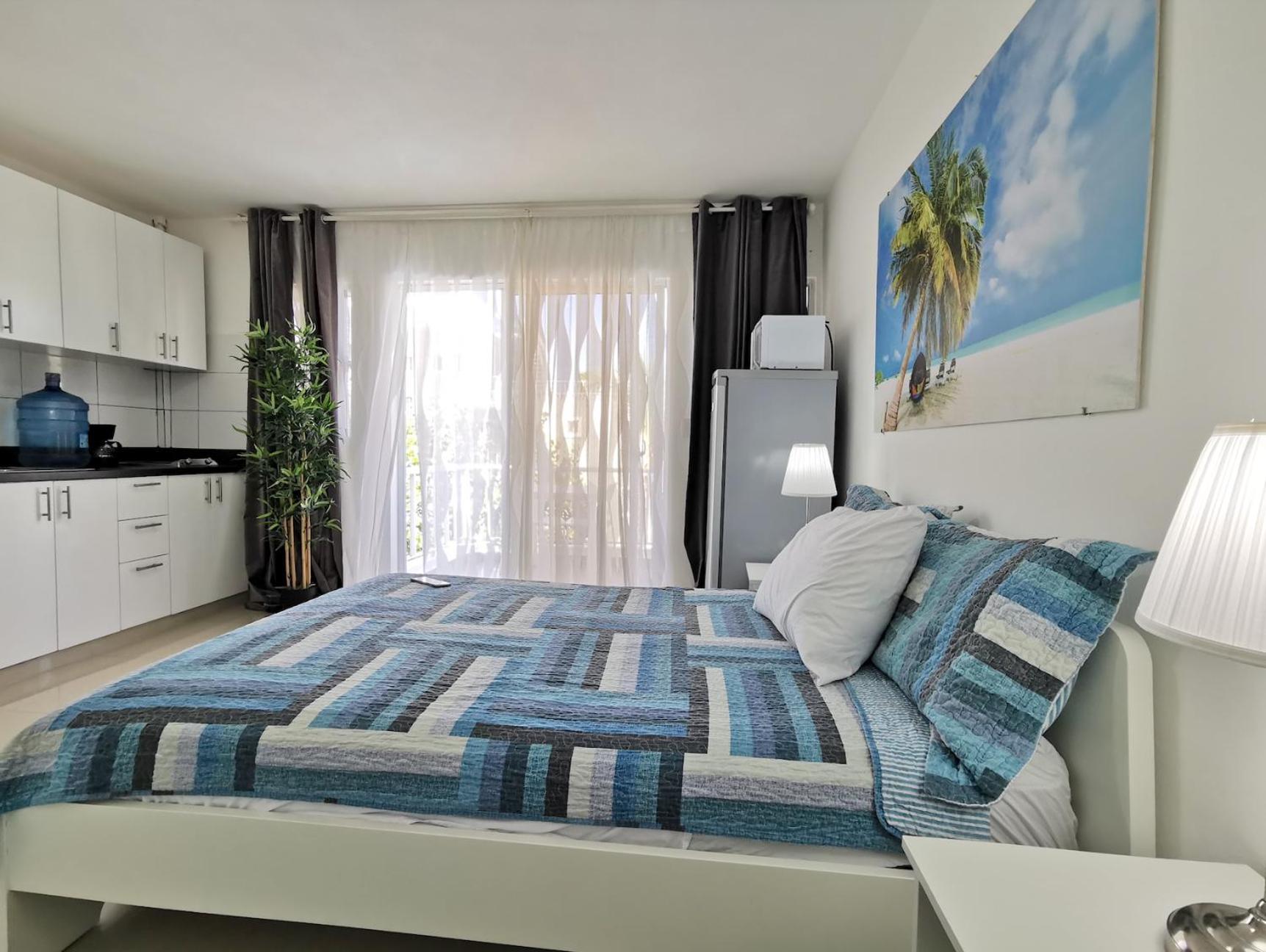 Apartahotel With Access Punta Cana