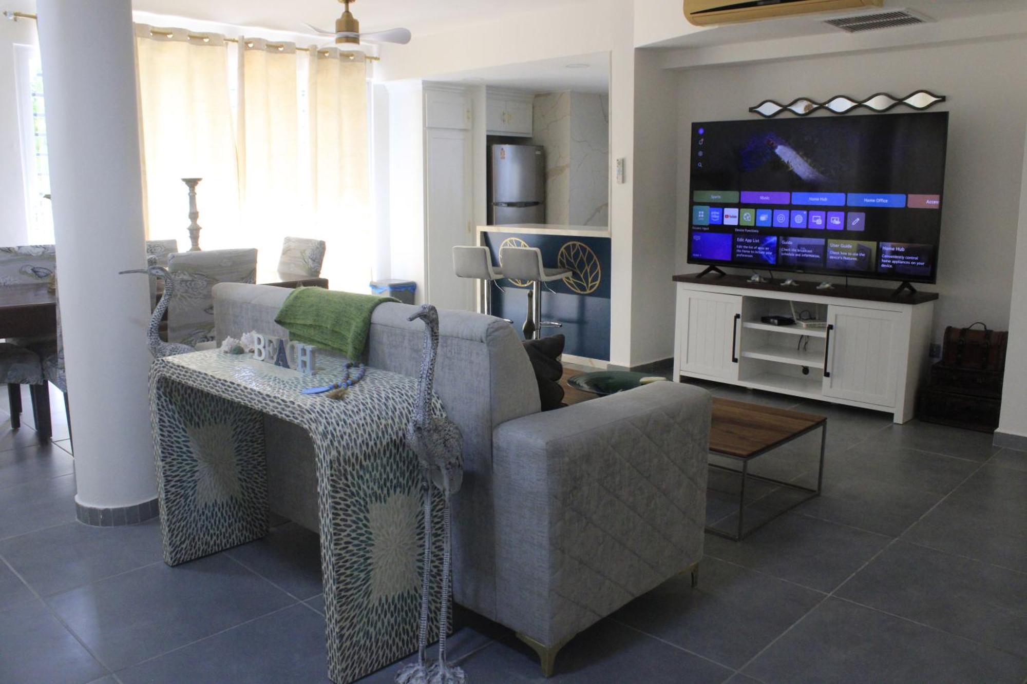 Private Pool, With Access To Club, Vsandra, 2br Apartamento