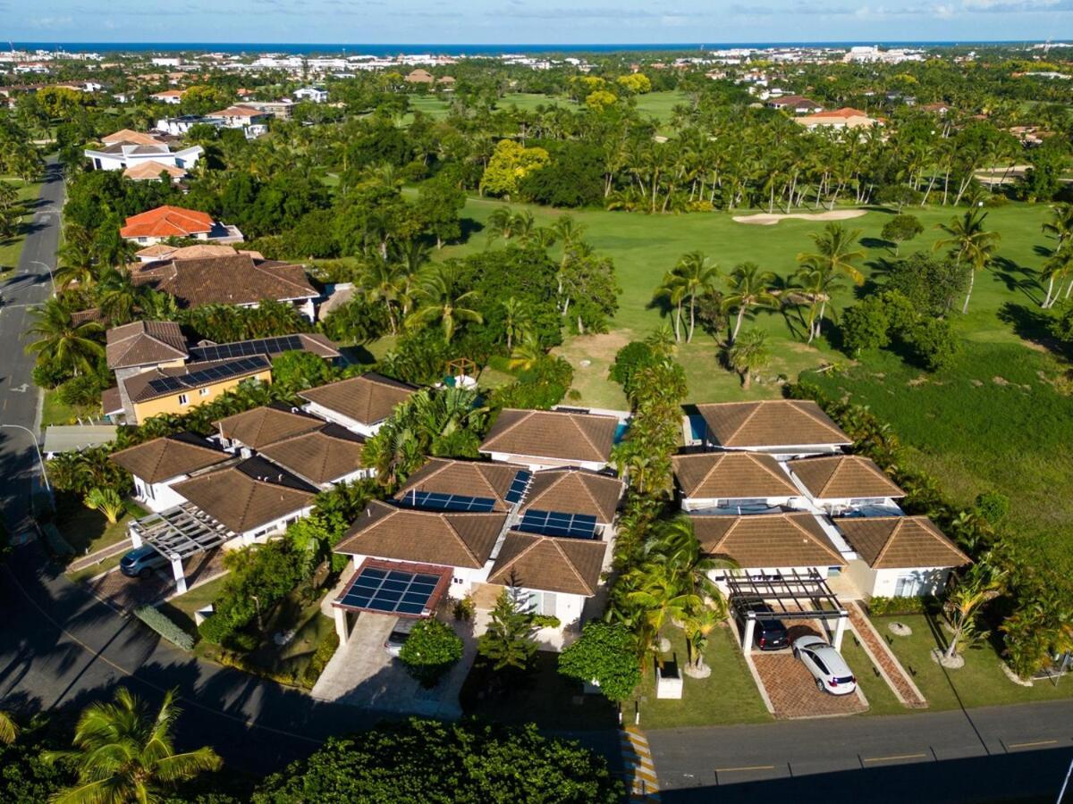Private With Pool & Golf View *