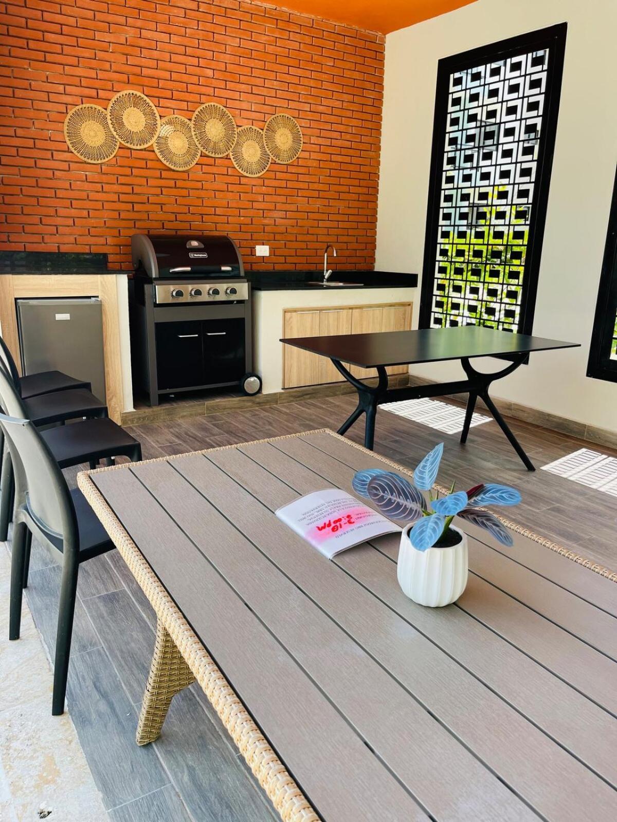 Delightful 3br Near Downtown