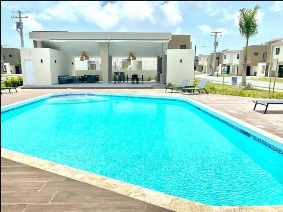 Disfruta El Lujo & Descanso En 2 Hab. Apartamento