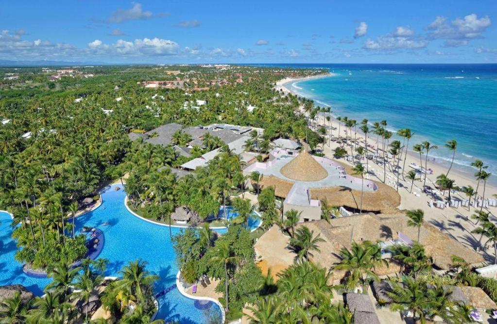 Paradisus 4*