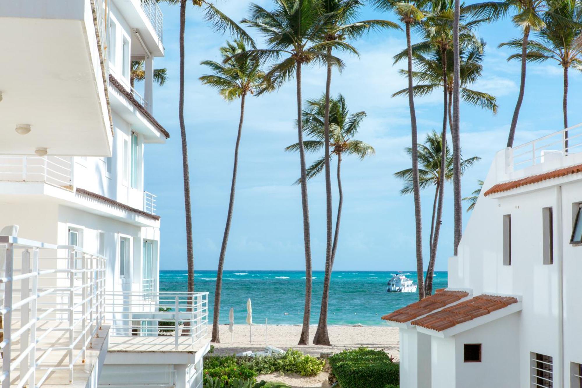 Apartahotel Dream Island & Ocean View Pool Playa Corales