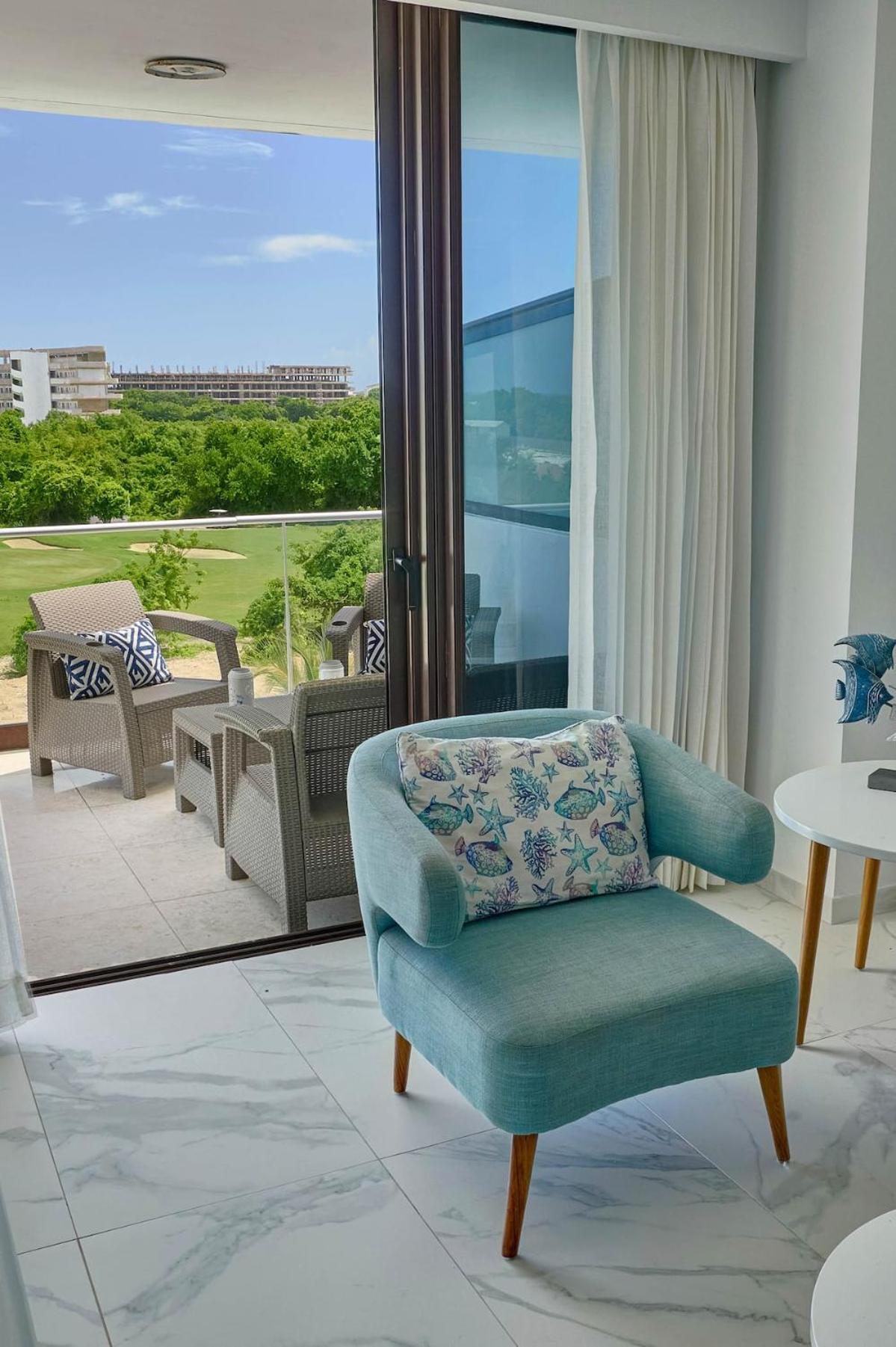 Luxury With Beach, Golf, Pool, Casino And * Punta Cana