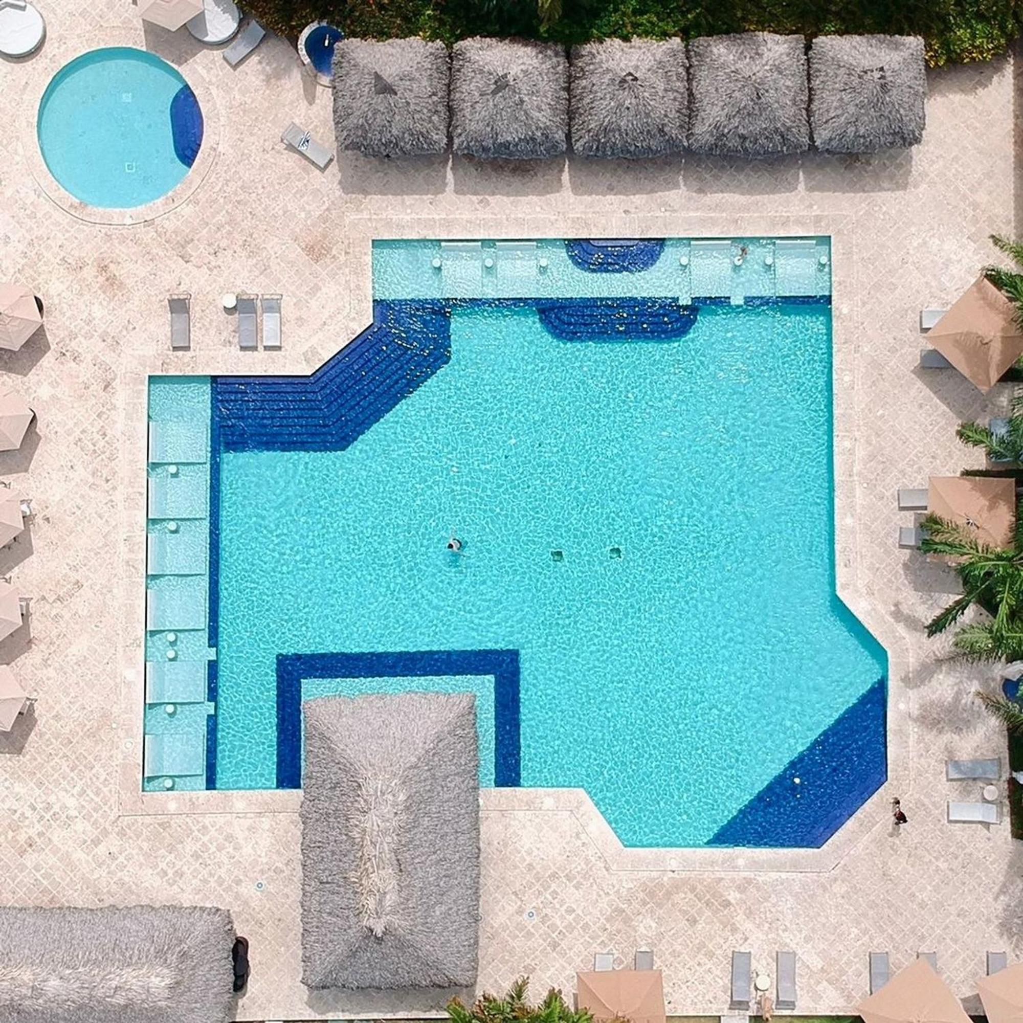 Apartamento Familiar En Con Piscina *