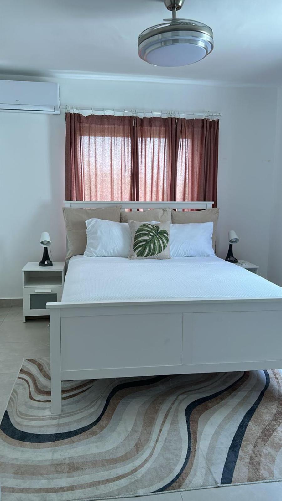 Modern Very Close To Downtown Apartamento *
