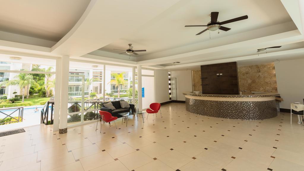Costa Hermosa H301 Apartamento *