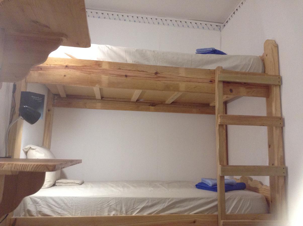 White Sands Shared Bed and breakfast