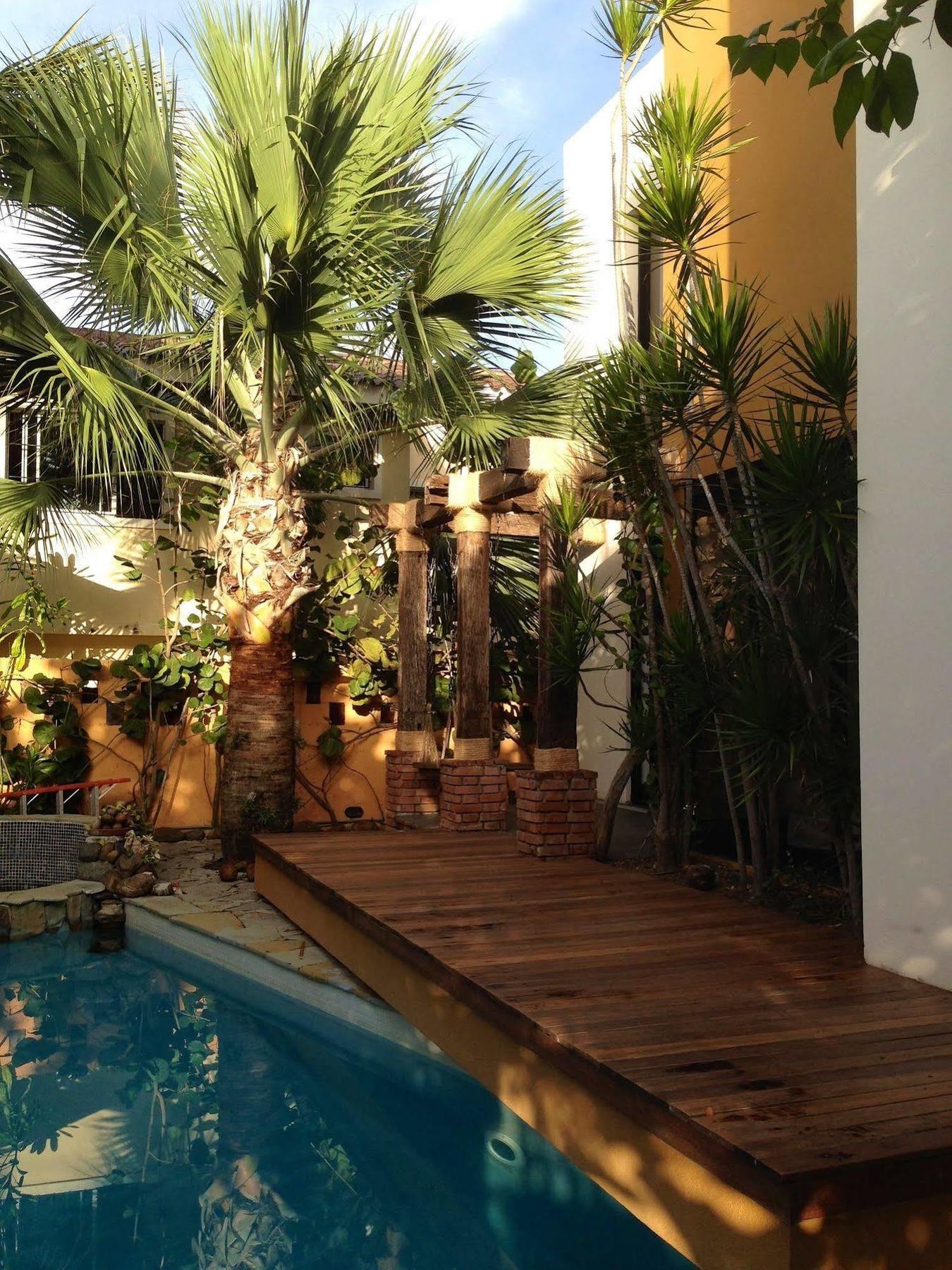 Manaya Bed and breakfast 2*