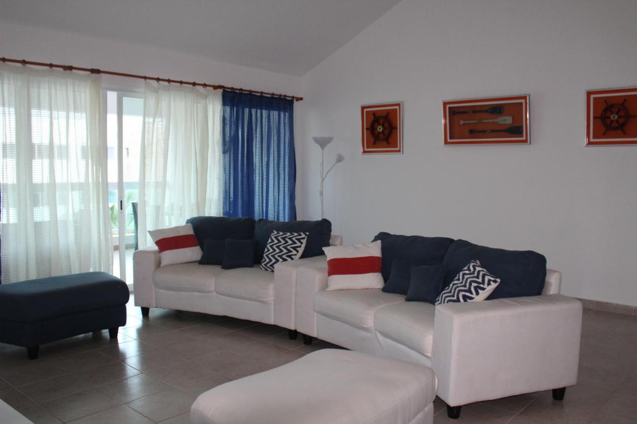 Residencial El Retiro Bavaro, Playa Bibijagua * Punta Cana