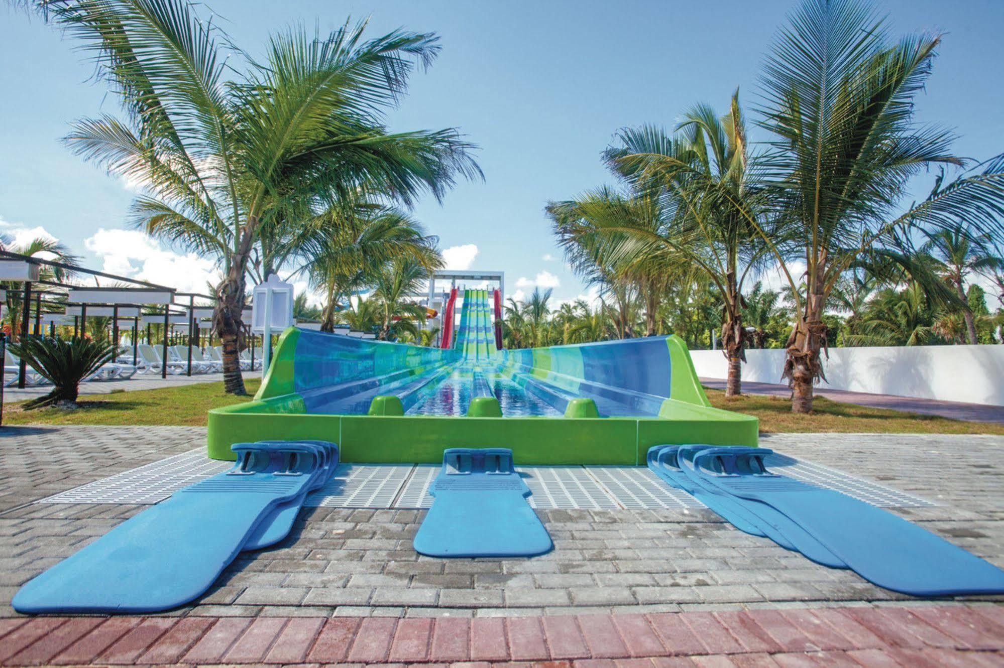 Hotel Riu Naiboa