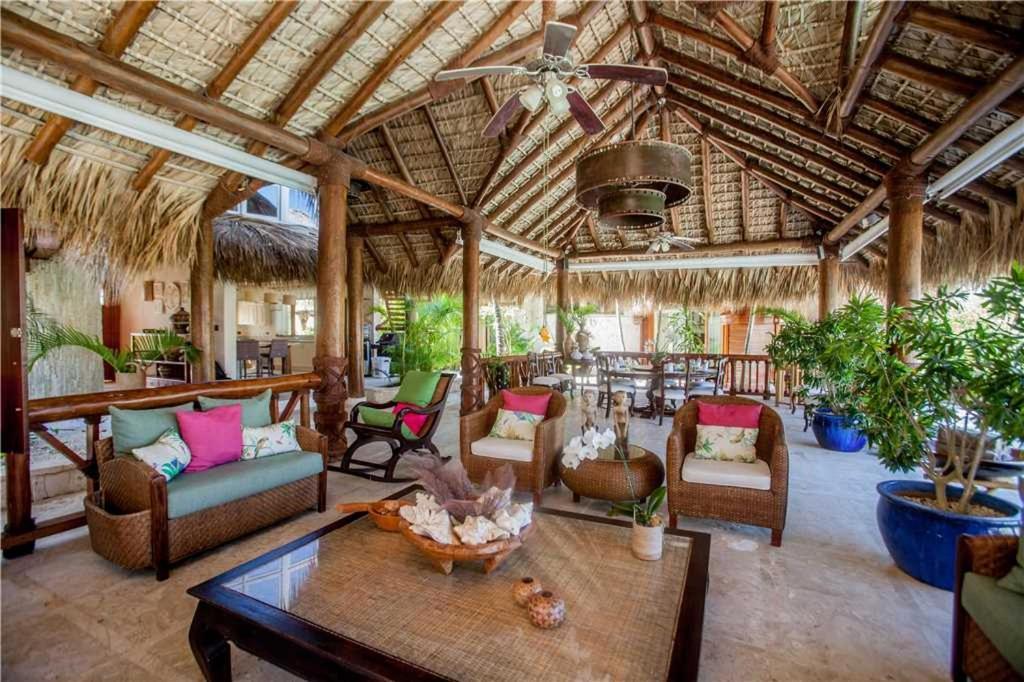Caleton Cabana *