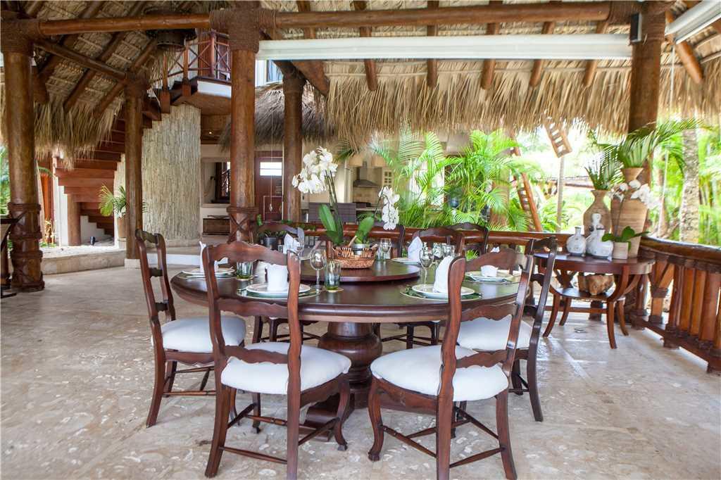 Caleton Cabana