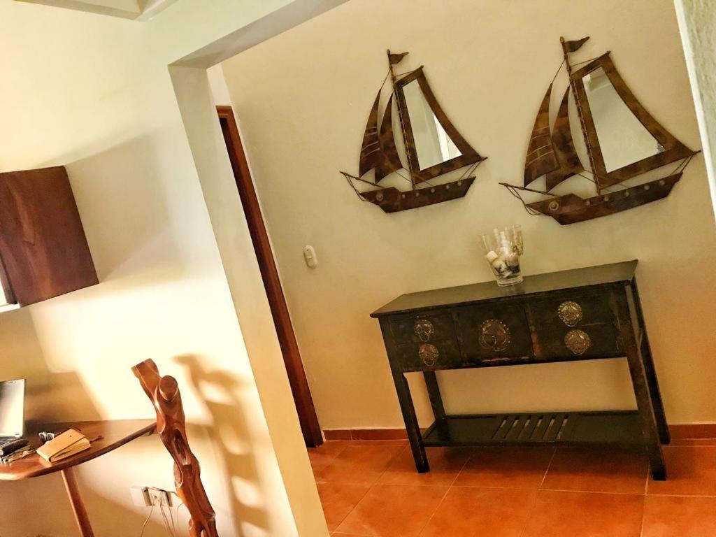 Apartamento Av.real Norte Cocotal, Mar De Cocotal 01