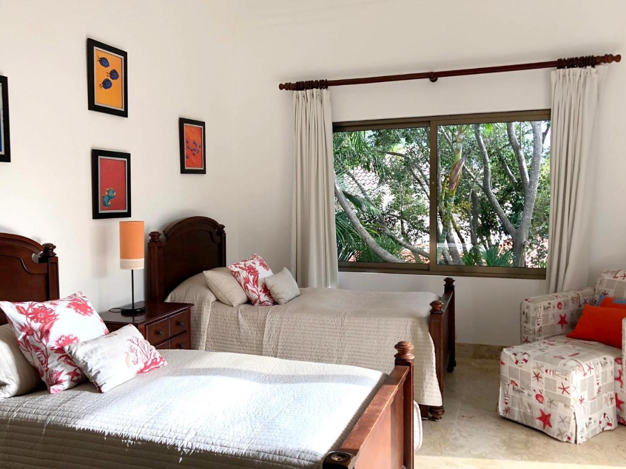 Villa Chalet Calle Los Cocos