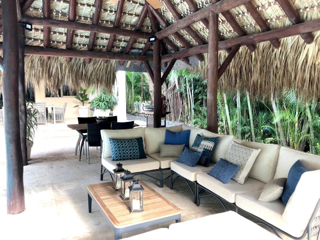 Chalet Calle Los Cocos Villa