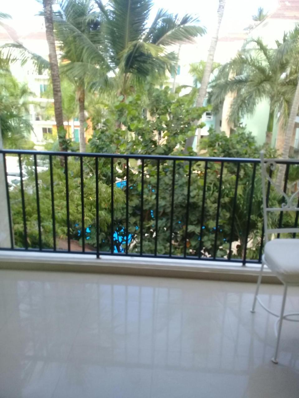 Olas De Bavaro *