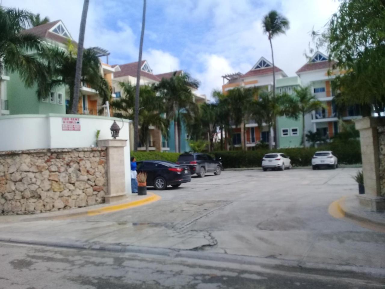 Olas De Bavaro *