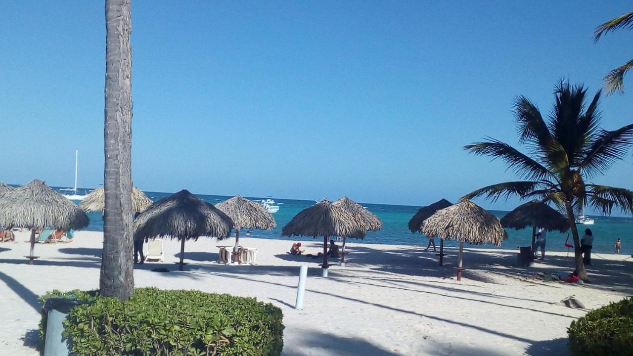 Olas De Bavaro * Punta Cana
