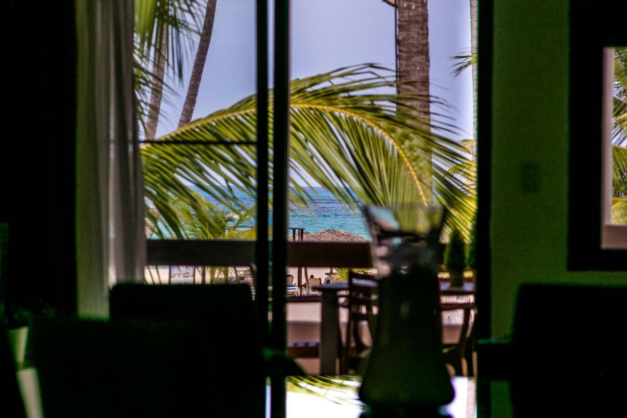 Apartamento Oceanfront With Views And Large Balcony - L-201 Punta Cana