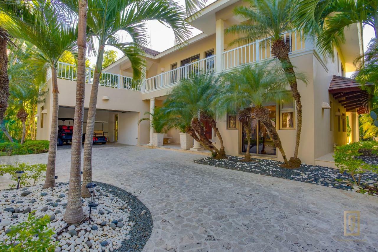 Chalet Calle Los Cocos *