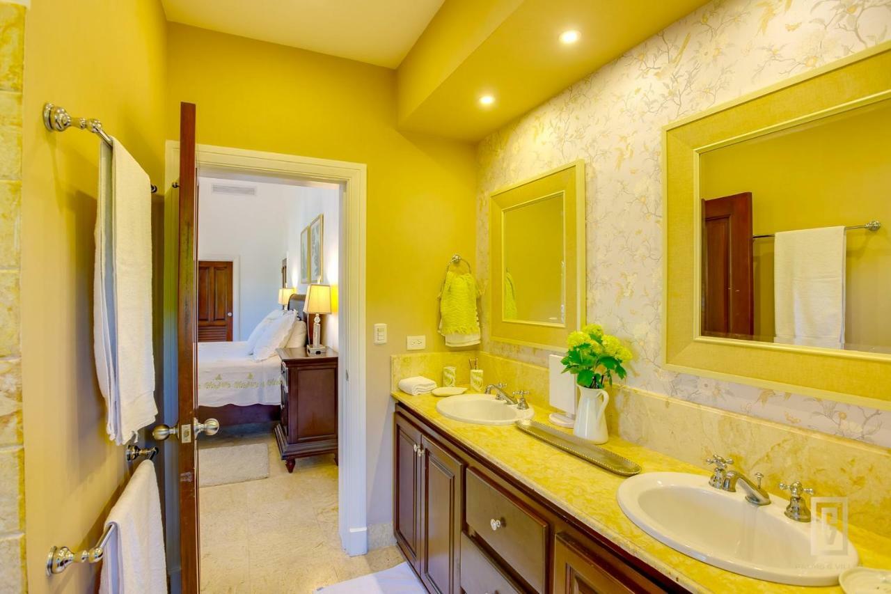 Villa Chalet Calle Los Cocos Punta Cana