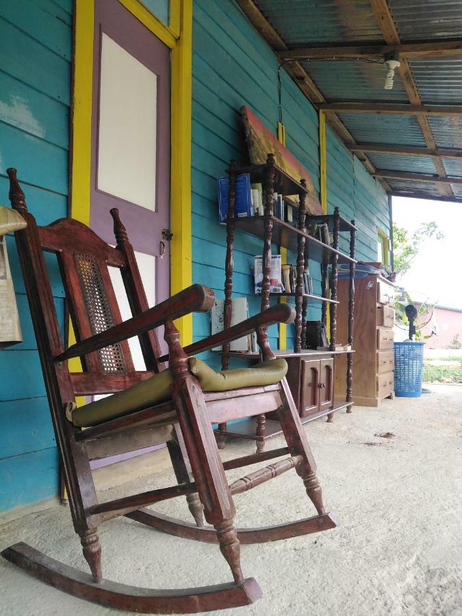 Hostal Macao Beach