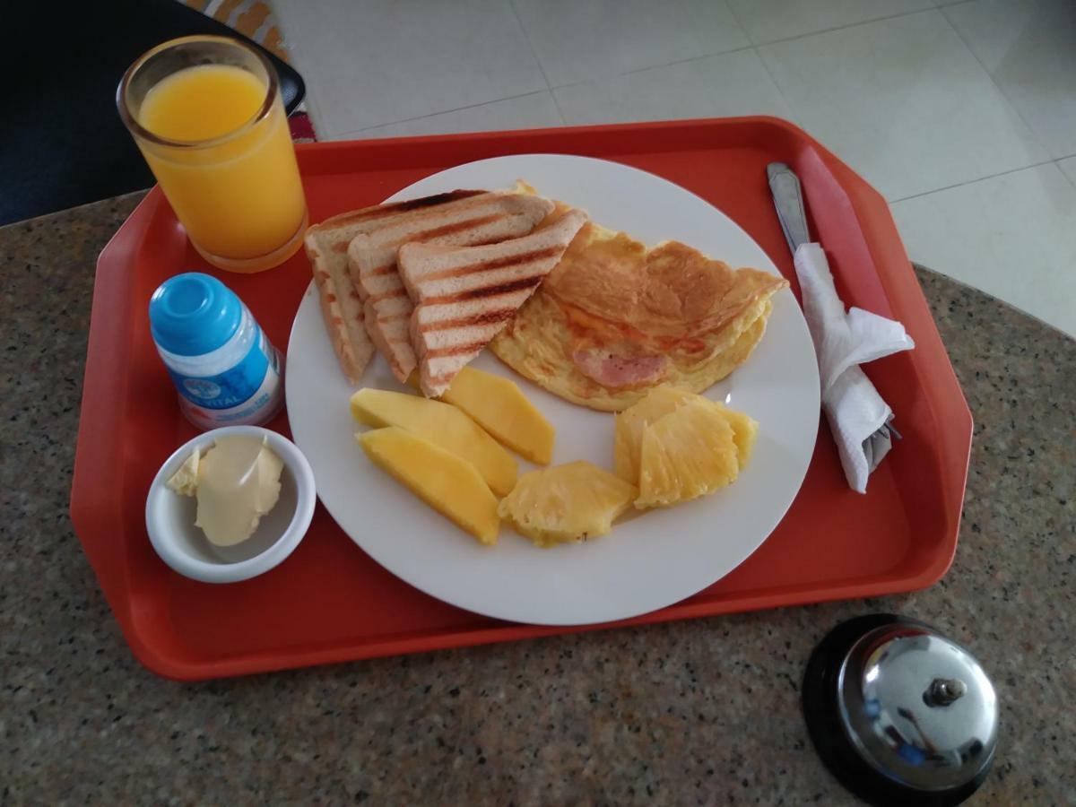 Bed and breakfast Mel Bavaro Beach, Share