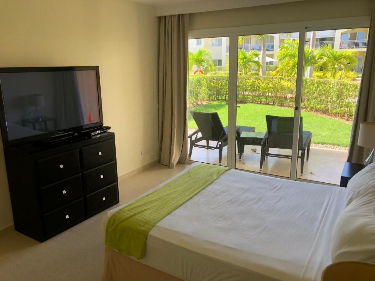 Beautiful One Bedroom Unit With Pool And Club In A Golf Project Apartamento Punta Cana