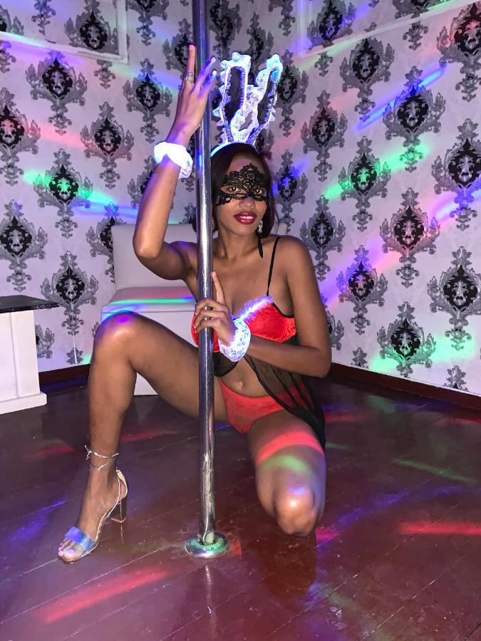 Relax Cabaret Love hotel