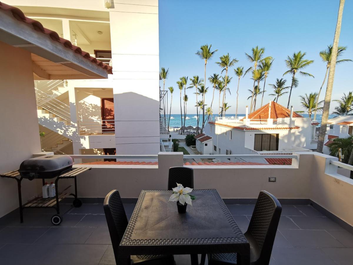 Beach Caribbean White Sand & Ocean Villa
