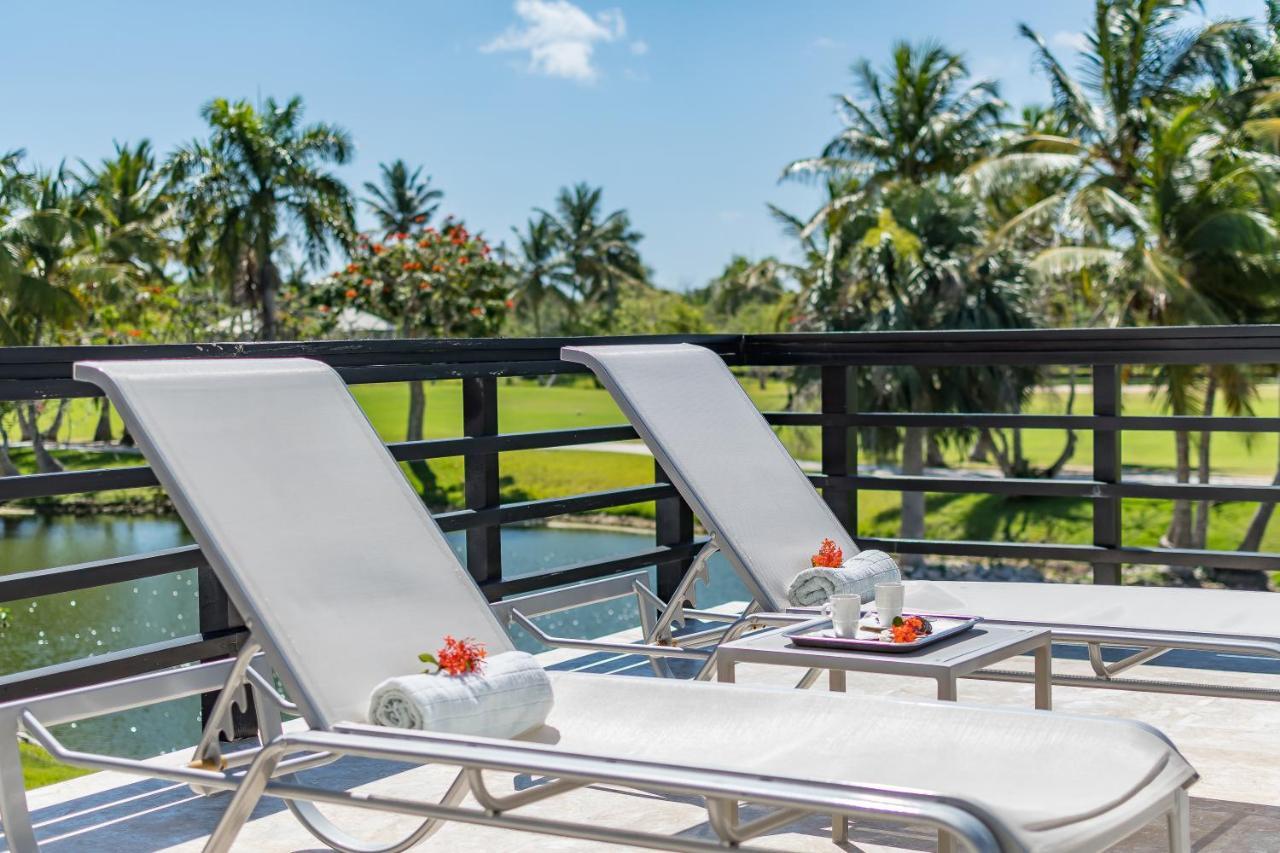 Villa Pool View With Jacuzzi & Chef At Cocotal Golf & Country Club