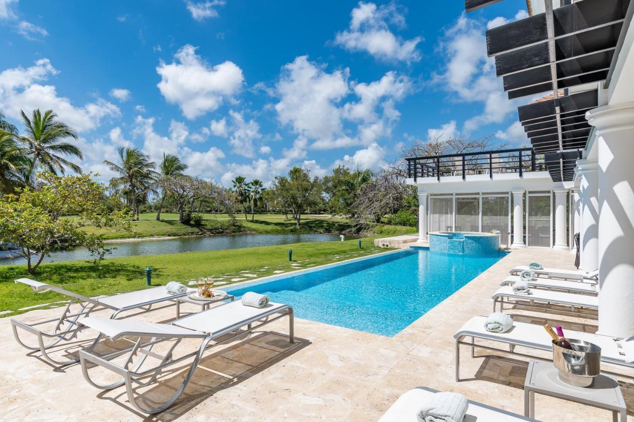 Pool View With Jacuzzi & Chef At Cocotal Golf & Country Club *