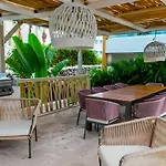 Beach Garden F3 Luxury Condo