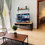 Beauty 1 Bed Pool Views Playa Turquesa O204