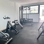 Beauty Condo Pool Views With Gym Close To The Beach