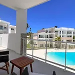 Paseo Playa Coral B-302