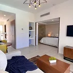 Paseo Playa Coral B-302