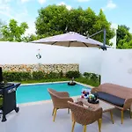 Villa Con Piscina Privada