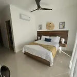 Palms 302 - Rooftop Privat Pool 2Br Appartement Mit Beach Shuttle