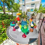 Caribbean Mojito Beach Hotel Wifi Villas And Apartments Long Term Los Corales Beach Club & Spa